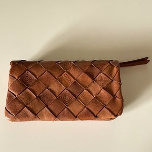Vilenca Holland Woven Wallet